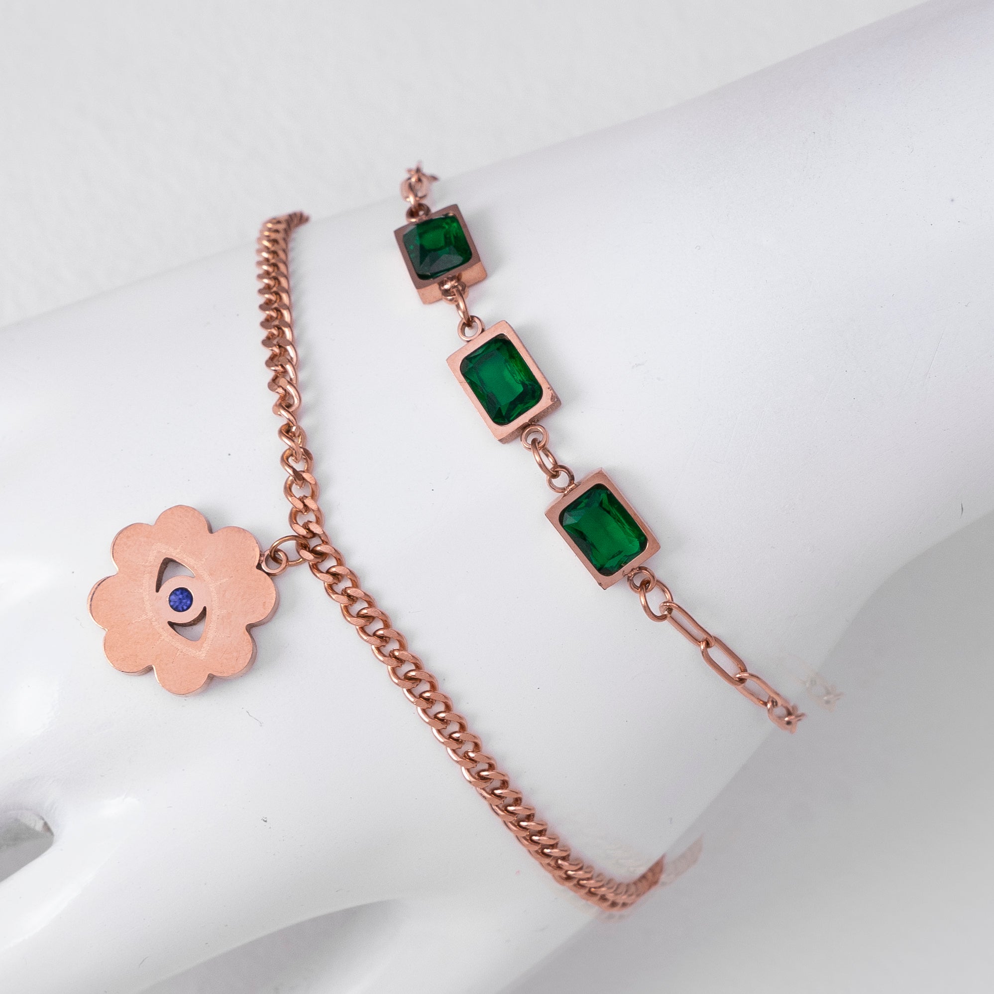 Buy online Rose Gold Plated Green Emerald Studded Statement Bracelet from  fashion jewellery for Women by Saraf Rs Jewellery for ₹1120 at 73% off |  2024 Limeroad.com
